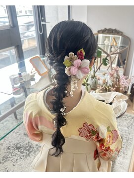 オウン(AUN) 卒業式ヘアセット