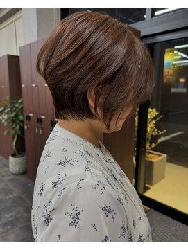 オズ 安積店(OZ) 安積くびれショートボブハイトーンボブミルクティーベージュ30代