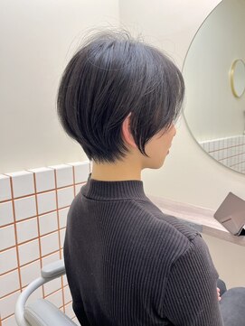 ナンバーセカンド(Number 2nd) くびれショート