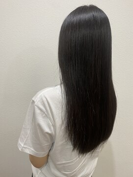 シャンティ(Shanti) 縮毛矯正専門店による縮毛矯正&髪質改善トリートメント