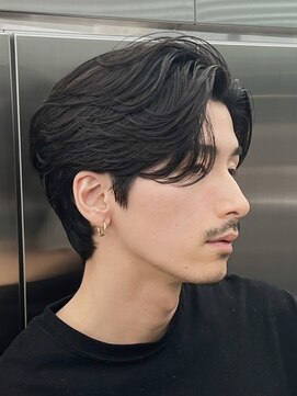 フィフス 原宿(fifth) 原宿フェザーショートメンズカットセンターパート30代緩めヘア