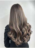 レイヤーカット/ミルクティーグレージュ/ダブルカラー/エクステ