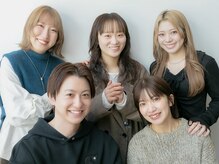 親しみやすいスタッフが多く在籍！[名古屋/栄/レイヤーカット]