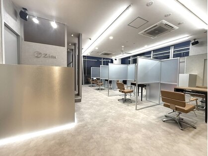 ジーナ 天神(Zina)の写真