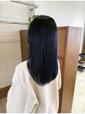 ネイビーカラー