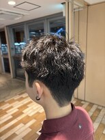 ケンジ 平塚 アネッタ(KENJE annetta)&nbsp;刈り上げショート　ナチュラルパーマ