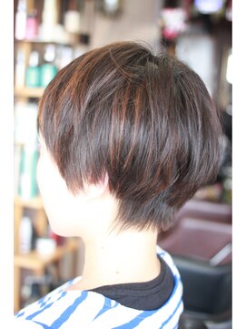 オーバーキャプテンネイキッド(OVER CAPTAIN NAKED) 大人のかっこカワイイベリーショート