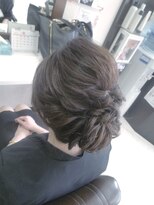 ヘアセットサロンエッジ(Edge)&nbsp;結婚式お呼ばれゆるふわシニヨン