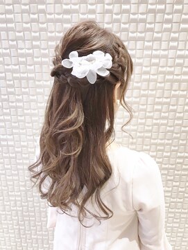 オリーブスバイネオリーブ(Olive's by neolive) 【新宿　Neolive】モーブカラー＊ハーフアップパーティアレンジ