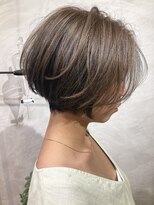 マハナ(Mahana by hair)&nbsp;20代30代40代丸みくびれ前下がりショートボブ大人ショートくせ毛