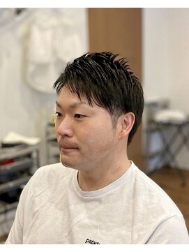 カットアンドシェーブ 髪心地 2ブロックアシメショート　グリースジェル仕上げ