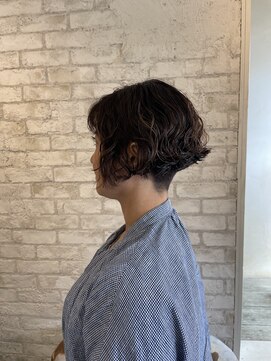 アン ココン(un.cocon) 【un.cocon 吉祥寺】大人女性 ショートボブ ウェーブ♪