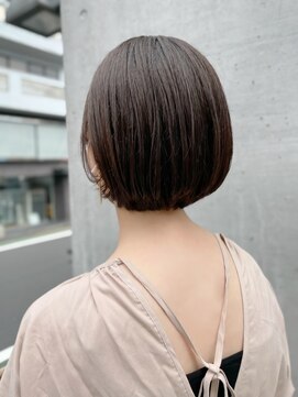 ハニーシブヤ(HONEY shibuya) 大人可愛い丸みショートボブ耳かけショート暗髪透明感グレージュ