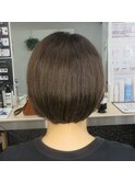 ステップボーンカットショートボブ