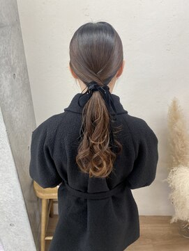 エフバイラブランシュ 大宮東口店(ef by La Blanche) 箔付きタイトヘアアレンジ/大宮東口タイトヘアアレンジ