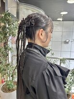 ヘアーアンドメイク ビス(HAIR&MAKE bis)&nbsp;ねじねじアレンジ☆ももこ