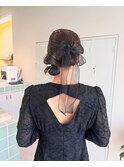 結婚式お呼ばれ/個性派タイトシニヨン/韓国/ツイン/ヘアアレンジ