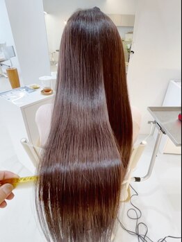 ソッチ(sotti.)の写真/「魔法のシャンプー」と呼ばれるoggiottoを使っています。髪の内部から浸透させるので艶髪が手に入る!