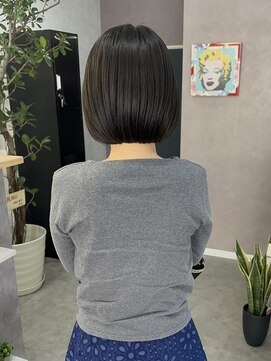 フラムブル(flamme bleue) グラデーションボブ