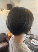 オリーブカラー