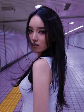 レディアル 渋谷(REDEAL) 韓国ヘア/ブリーチ/ハッシュカット/ワンホン【レイヤー/渋谷】