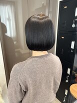 クエ(QUE) 丸みボブ