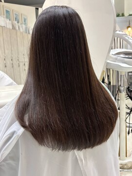 クイーンズゲート 昭和パレス店 ロングヘア