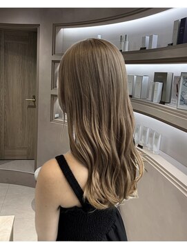 エレノア 静岡店(Eleanor) 【八重津】王道！ミルクティーベージュ