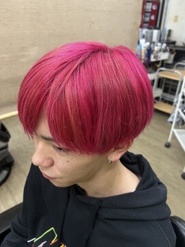 カットクラブ髪屋 ジャンキーズ(Junkey’s) マッシュピンク