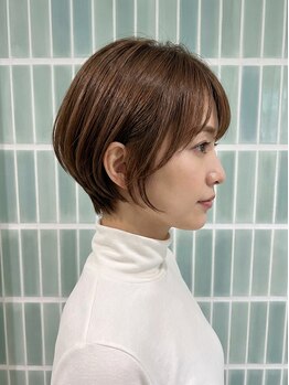 ゴカンムード(Gokan mood)の写真/【岐阜駅から徒歩2分】頭の形に合わせて1mmにこだわった絶妙なカットライン◇洗練されたショートカットに◎