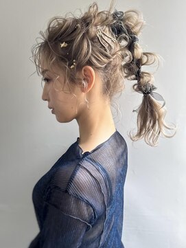 エル セルカ 高田馬場(el CERCA) パーティーヘアセット 高めポニー編み下ろしスタイル