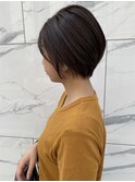 大人可愛い丸みあるショートスタイル