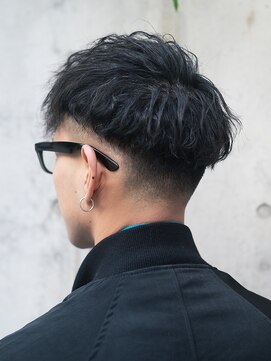 ヒロギンザ 六本木店(HIRO GINZA) スキンフェードショートツイストスパイラルパーマ