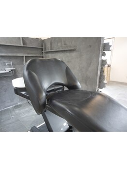 HPB AWARD 2023～2024 2年連続 BEST SALON SILVER Prize受賞 極上の美容時間で日常を忘れるような一時を♪