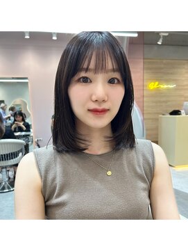 グロー 大宮(GLROW) 韓国ザクザクレイヤー　ミディアム　内巻き　haruhi【大宮】