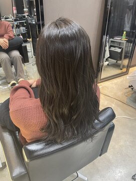 フィオーレ ヘアデザイン(FIORE hair design) アッシュベージュ