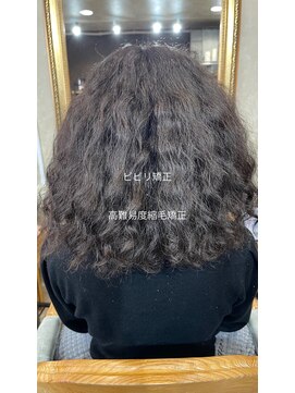 アンフィフォープルコ(AnFye for prco) 高難易度縮毛矯正でツヤツヤの艶髪ストレートヘアに変身♪