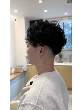 ブーケブラン(BOUQUET BLANC) メリハリ効かせたメンズパーマ