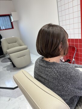 ぷてぃ(petit) 楽ちんショート+透明感カラー