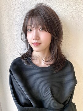 エイム(A-im) レイヤースタイル×シルキーグレージュ　ブリーチなし