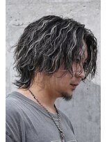 メンズオルズ 渋谷(MEN'S ALLZ)&nbsp;ホワイトハイライトツイストスパイラルパーマセンターパート