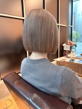 ラブハーツアンドビー 梅田EST(luve heart's And Be) おしゃれハイトーンボブ