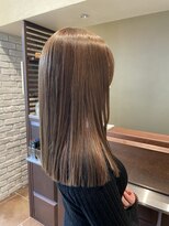 エルサフィロ ヨドヤバシ(el zafiro yodoyabashi) ロングヘア ベージュカラー