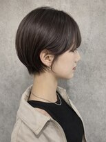 エアー 青山(AIR)&nbsp;前髪あり耳掛け丸みくびれショートボブ20代30代40代50代