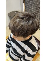 クロエバイラヴィズム 長岡旭岡店(CLOE)&nbsp;白髪ぼかしハイライト