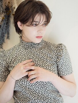 イーズ(e's) マッシュショートのワンカールパーマ