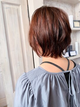 キャアリー(Caary) 福山市美容院キャアリー 人気 丸みショートウルフCaaryピンク