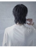 シン(syn)&nbsp;マッシュウルフ　ツイストスパイラル