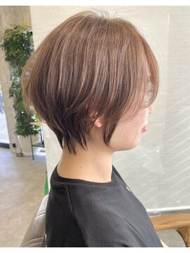 ヨル(Jor) クビレ×小顔ショート♪♪