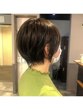 トライアンフ(TriumpH) 丸みショート